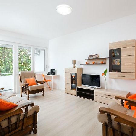 Botun Apartman Free Parking Pula Exterior foto