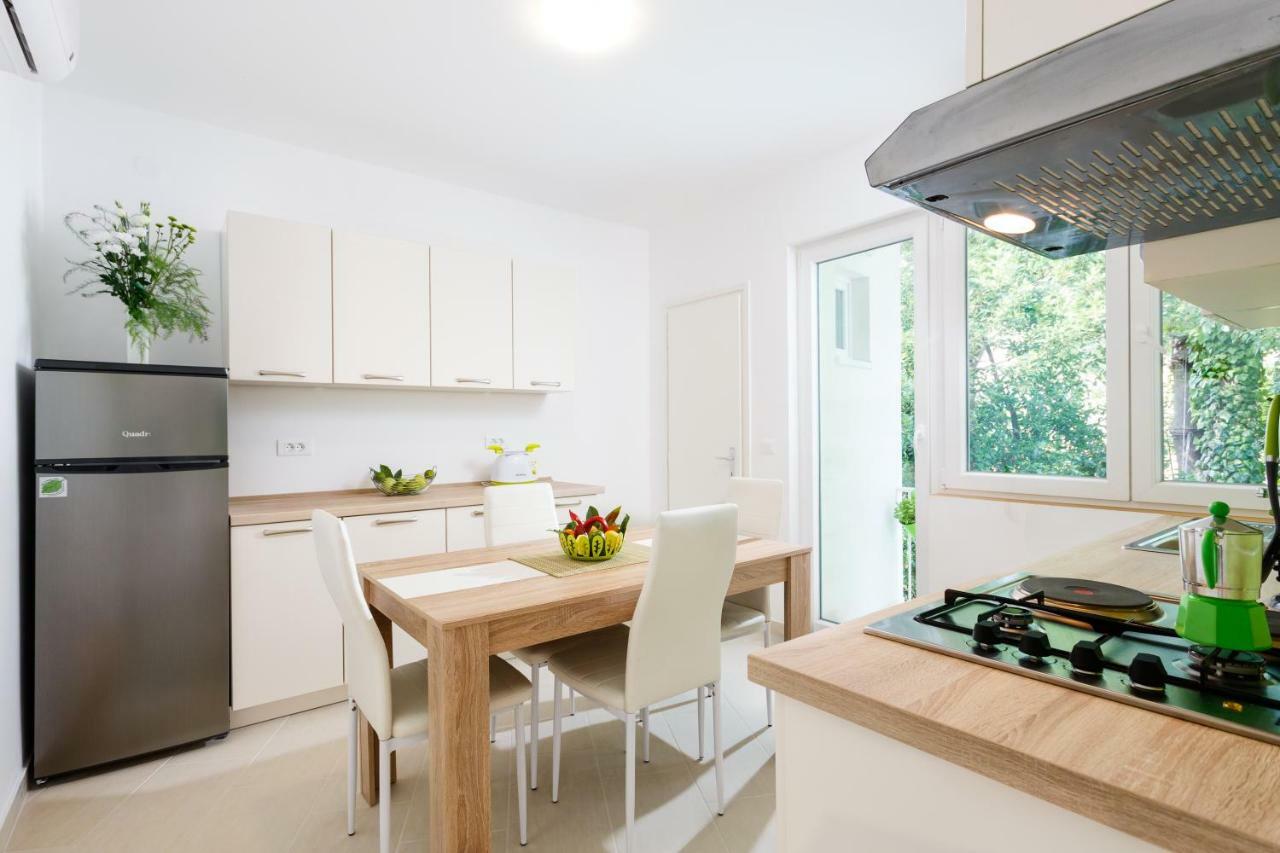 Botun Apartman Free Parking Pula Exterior foto